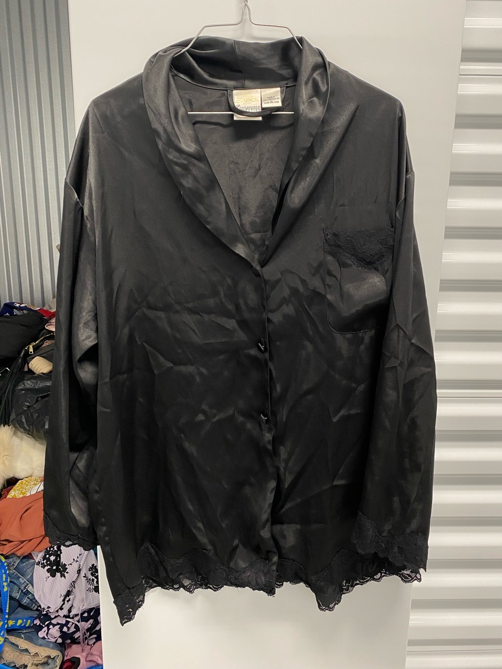 Vintage Black Satin Lace-Trimmed Women's Robe Top